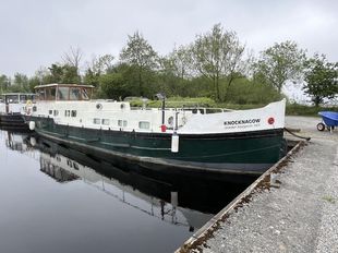 Barge