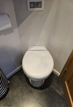 Ensuite toilet