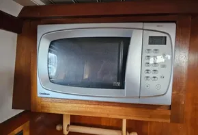 Wolstenholme cruising barge for sale with BJ Marine