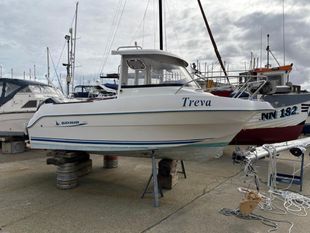 2006 Quicksilver 500 Pilothouse