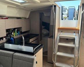 2025 Hanse 458 12