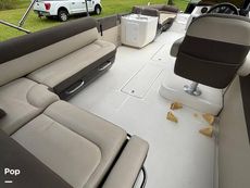 2017 Bayliner Element XR7