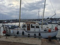 35 ft classic wooden motorsailer