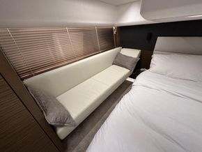 2023 Bavaria R40 Fly 36