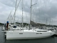 2015 Jeanneau Sun Odyssey 449