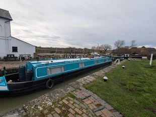 66’6” Semi-Traditional Narrowboat “Sid”