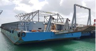 240 x 70 x 16ft Barge for Sale