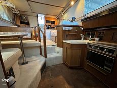 1986 Sea Ray 410 AFt Cabin