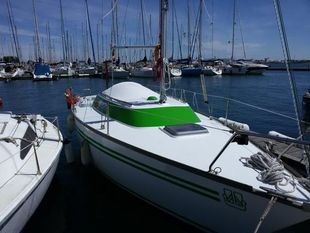 1977 Dufour 24