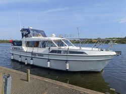 1996 Broom Crown 37