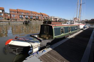 Amanda 41Ft Narrowboat - Bristol Mooring