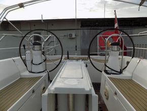 Beneteau Oceanis 500  - Cockpit