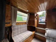 1985 Clubline 33' Narrowboat