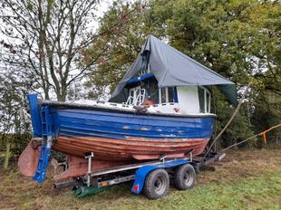 Ex-RNIB 28ft double axel trailer