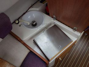 Bella 580 C Motor Boat - Galley