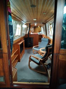 70ft NARROW BOAT LIVE ABOARD.