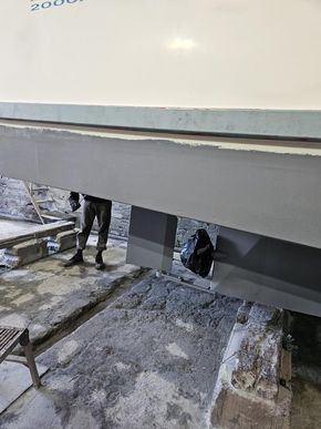 2 coates epoxy and antifoul