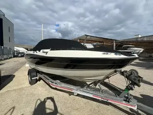 2011 Bayliner 185
