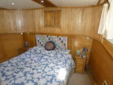 Iris 70ft x 12ft 2016 Widebeam Barge by Nottingham Boat Co