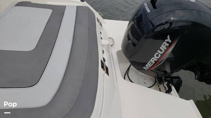 2022 Bayliner vr6