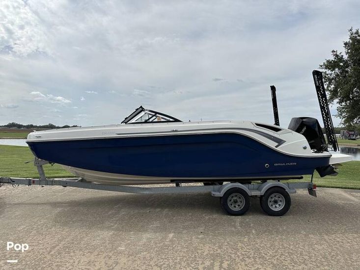 2020 Bayliner 2200 dx