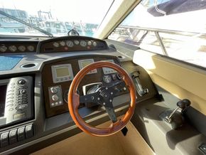 Helm 4