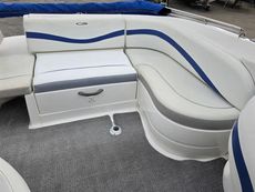 2005 Maxum 2400 SC3