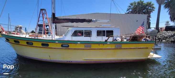 1982 Island Trader 40