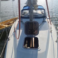 Hunter Horizon 27 TK