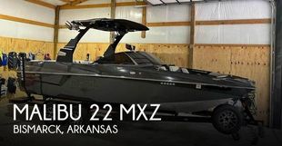 2017 Malibu 22 Mxz