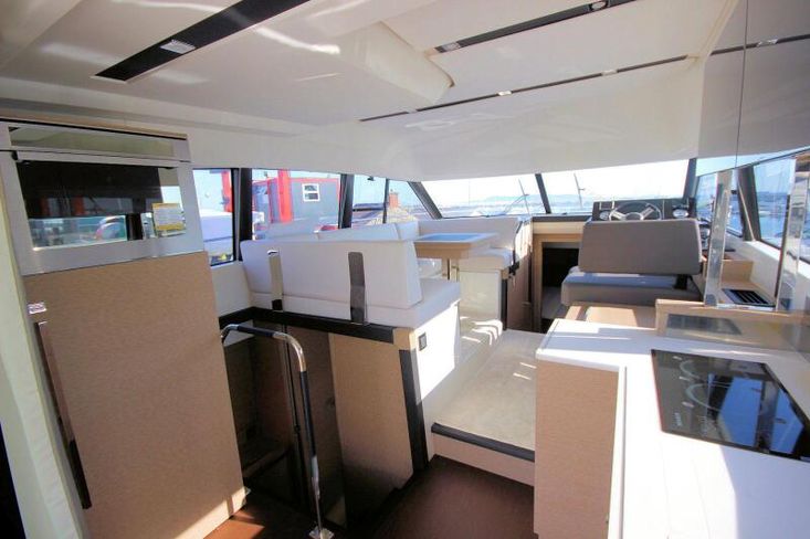 2019 Prestige 420 Fly