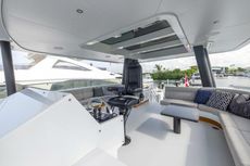 2020 Crescent Raised Pilot House