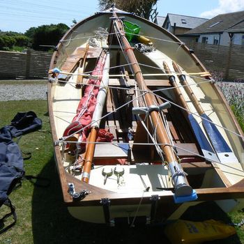 Bass boat VGC New 5hp. Engine.