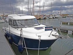 2015 Jeanneau Merry Fisher 695