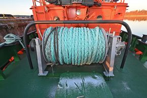Aft deck towing cable on drum