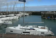 2025 Beneteau Oceanis 40.1