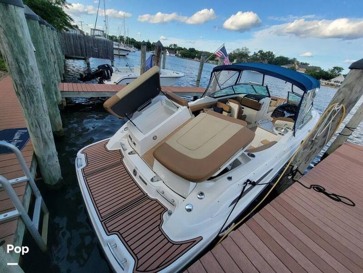 2014 Sea Ray 270 slx