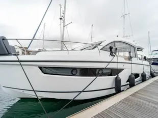 2019 Sealine C430