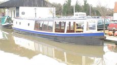 New Peter Nicholls liveaboard launch