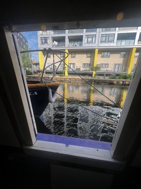 Bedroom side hatch