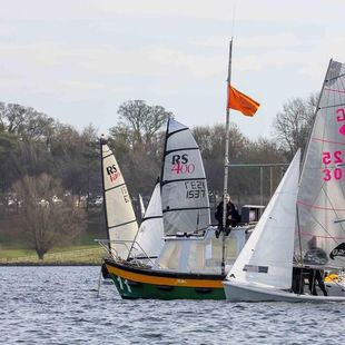 Graduate dinghy 3025