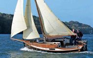 Cape Henry 21 - Beautiful Gaff Cutter Sailboat - Trailerable
