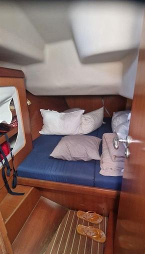 Aft cabin