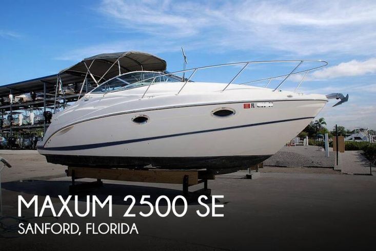 2004 Maxum 2500 se