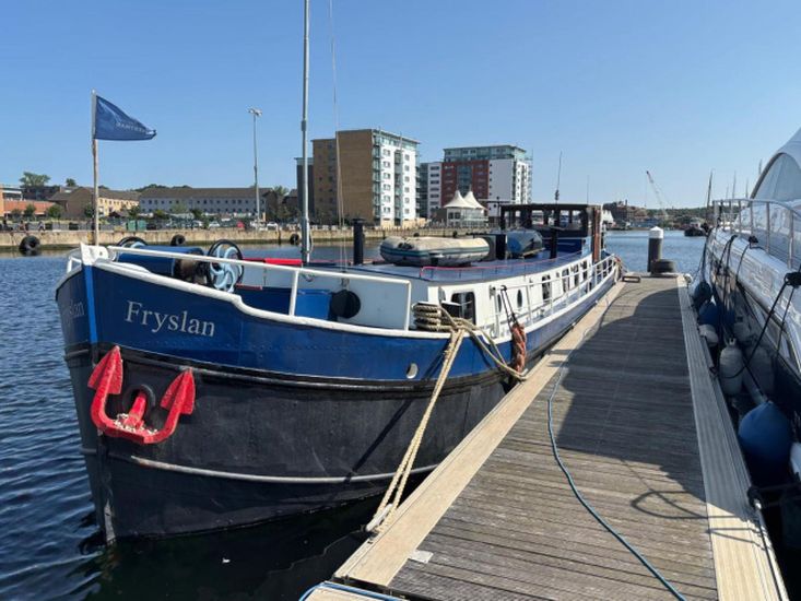 1931 Dutch Luxemotor 23m Liveaboard arge
