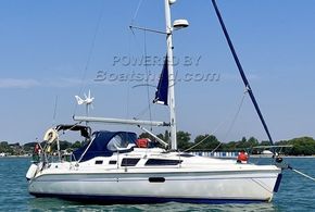 Hunter Legend 326  - Exterior
