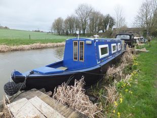 42FT canal boat on Kennet Avon LADY JANE