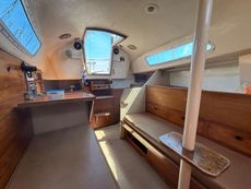 1976 Hustler 25.5