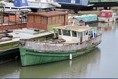Historic House Boat