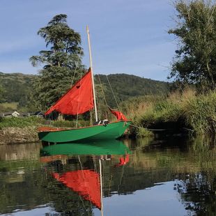 Lovely Mirror dinghy